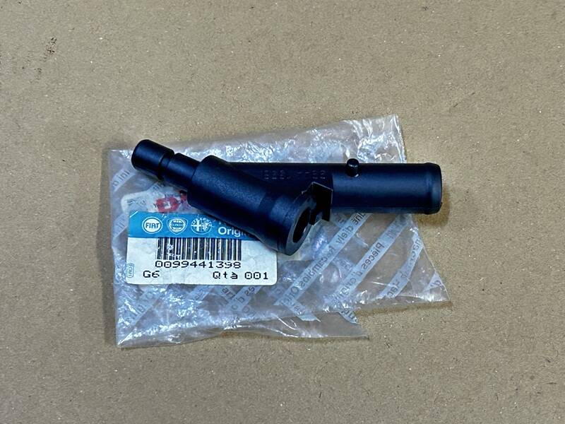 DUCATO BOXER MOTOR YAĞ ÇUBUK YUVASI 99441398 - 1