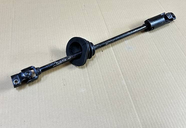 MURAT 131 ŞAHİN DİREKSİYON ALT MİLİ 585mm  5954833 - 1