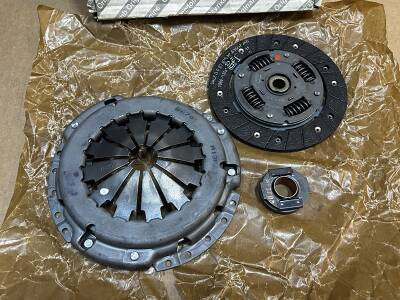 PALİO 1.2 8V DEBRİYAJ SETİ 71752229