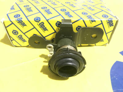 PALİO SW BAGAJ KAPAK KİLİDİ 46451831