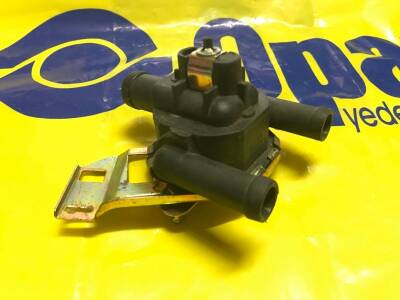 RENAULT 12 KALORİFER MUSLUĞU 7700576146