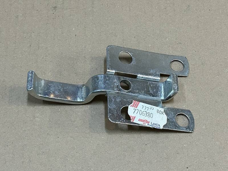 TEMPRA TİPO EGZOZ BAĞLANTI BRAKETİ 7706380 - 1