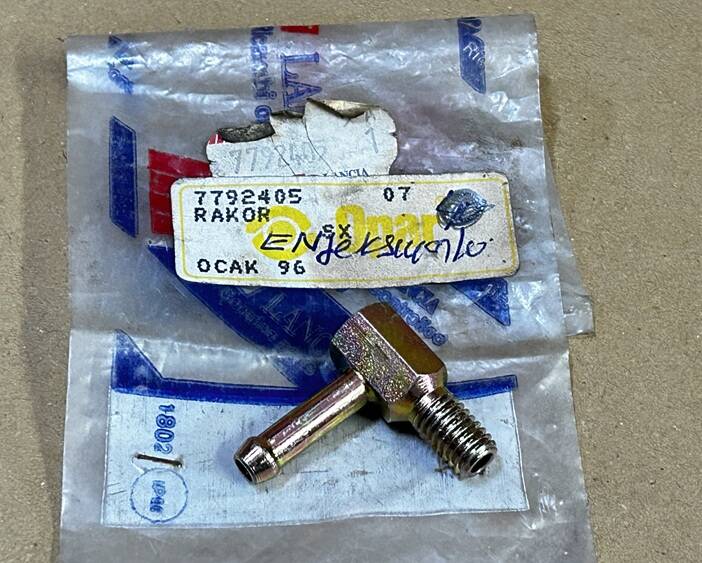TEMPRA TİPO MPİ EMME MANİFOLD RAKORU 7792405 - 1