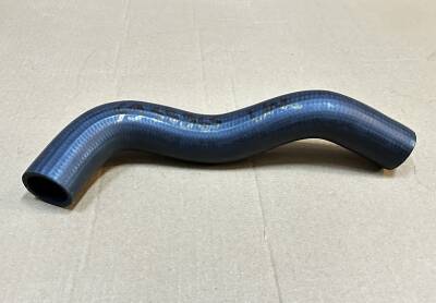 UNO 60 RADYATÖR ÜST HORTUMU 5938965